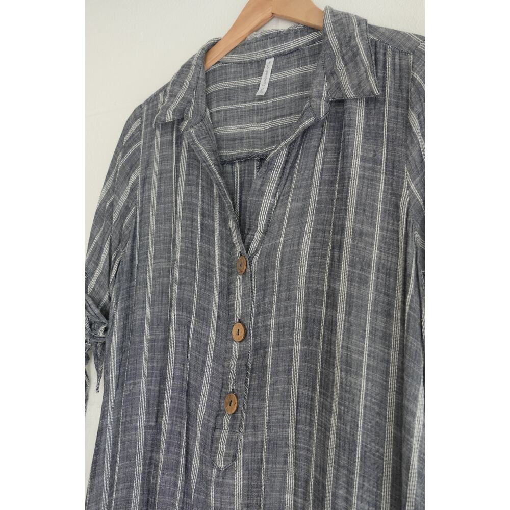 Passports Gray & White Striped Tunic Dress with Roll-Tab Sleeves Size Small - Picture 5 of 6